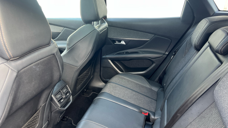 Peugeot 3008 1.5 BlueHDi GT Line Premium 5dr Diesel Estate